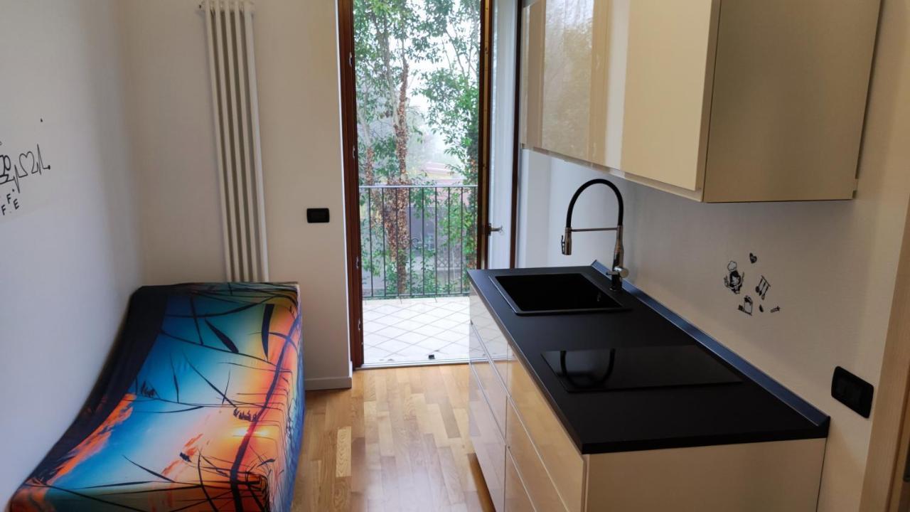 Ferienwohnung Casa Dolcitalia A Gardaland Con Piscina Ronchi  Exterior foto
